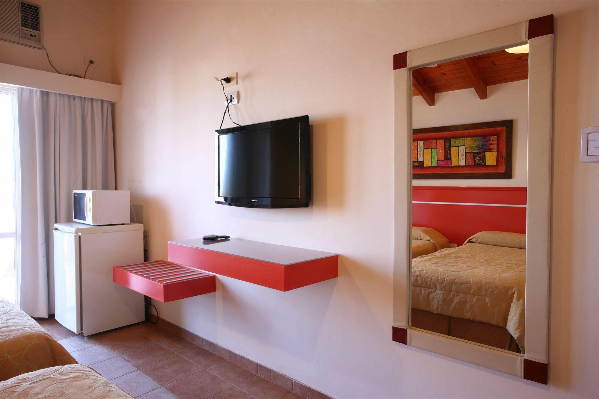 Termas de Río Hondo Cabanas Marinas House מראה חיצוני תמונה