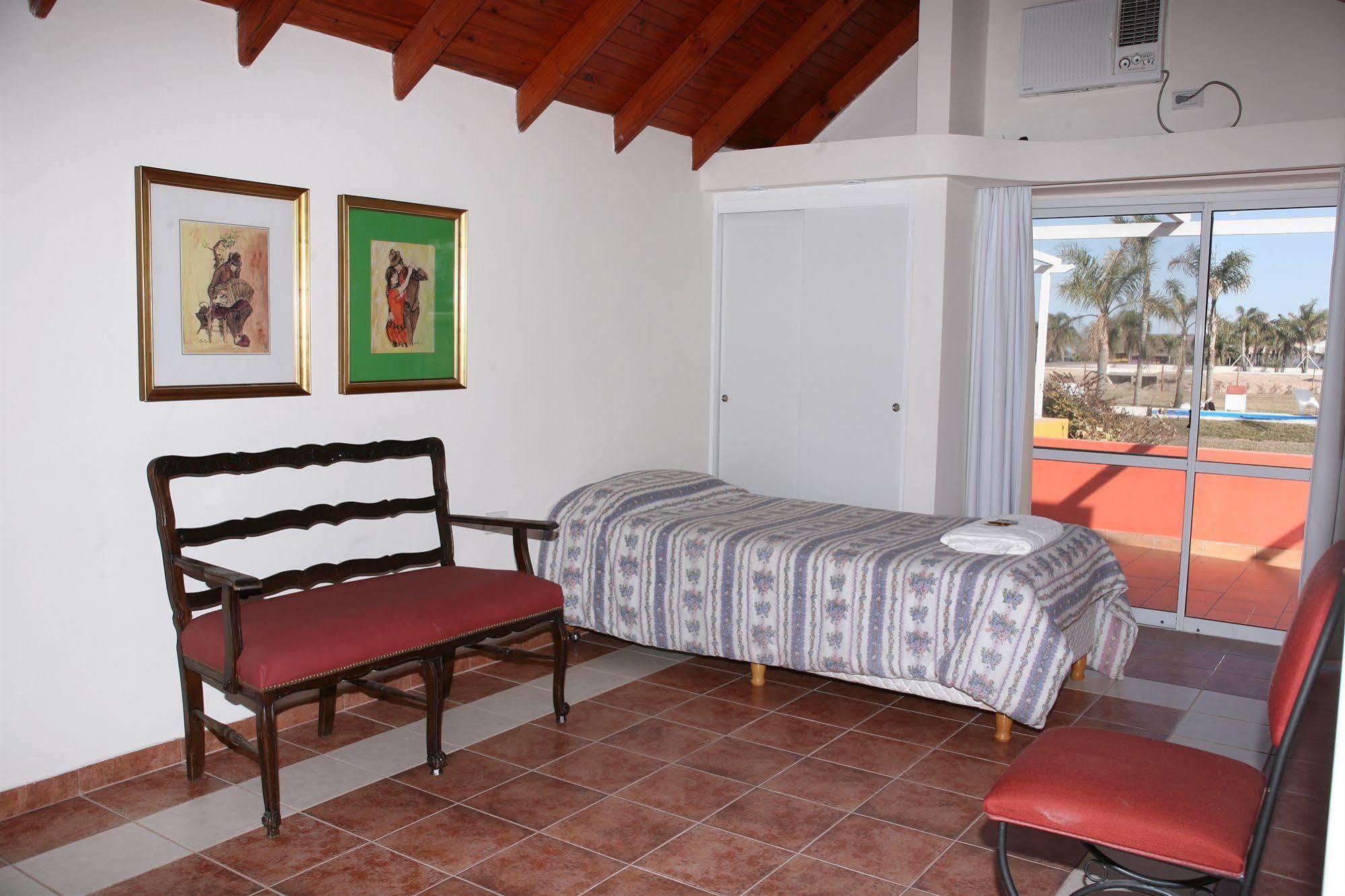 Termas de Río Hondo Cabanas Marinas House מראה חיצוני תמונה